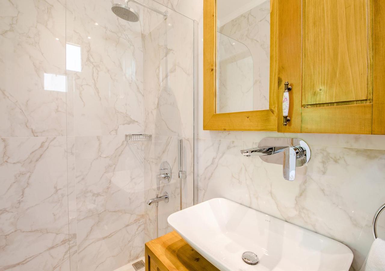 Villa 2 Sleeps 4 Isolated Honeymoon-Villa Sardunya Kaş Luaran gambar